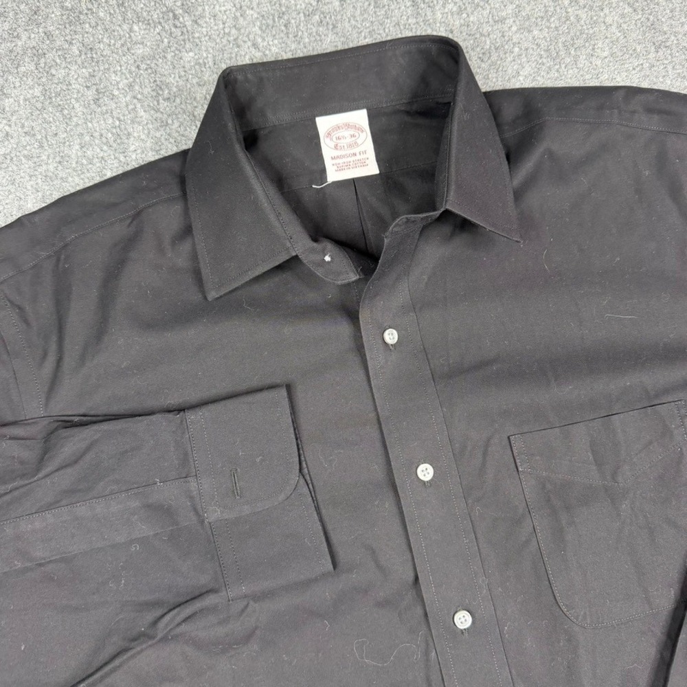 Brooks Brothers Dress Shirt Mens 16.5 36 Black Madison Non-Iron Stretch Cotton